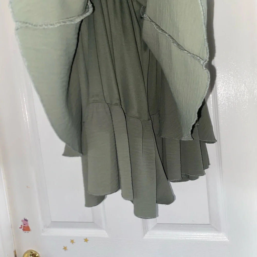 Green Ruffled Dress - Picture 6 of 6